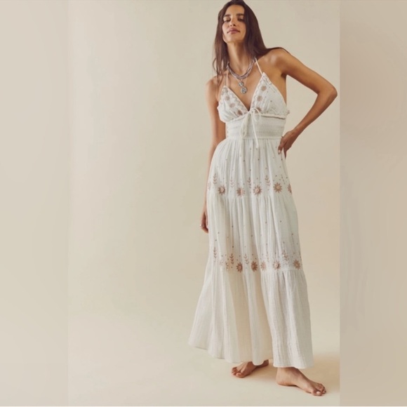 🎉LAST PIECE🎉FREE PEOPLE Real Love Embroidered Maxi Dress - Picture 3 of 11